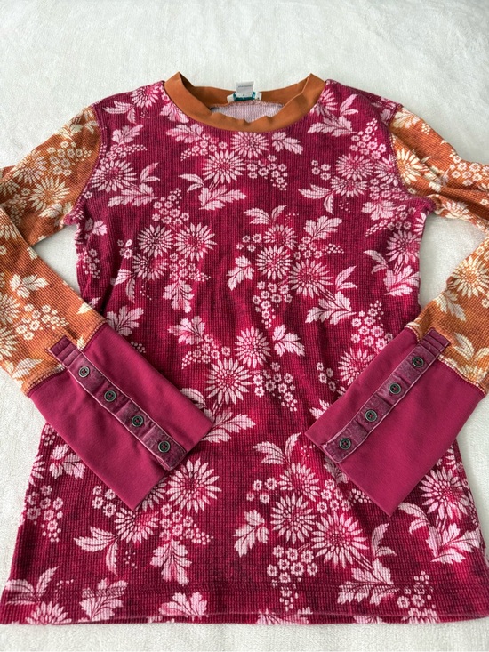 Sundance Tops - SUNDANCE Thermal Waffle Knit Long Sleeve Shirt Top : Burgundy Small E02